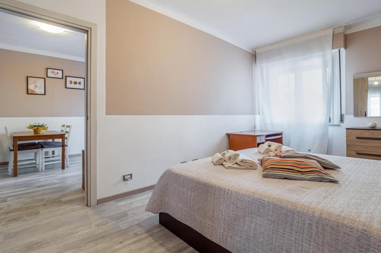 Domus Lucis Apartment Terrace & Private Parking Marinella di Sarzana Eksteriør billede